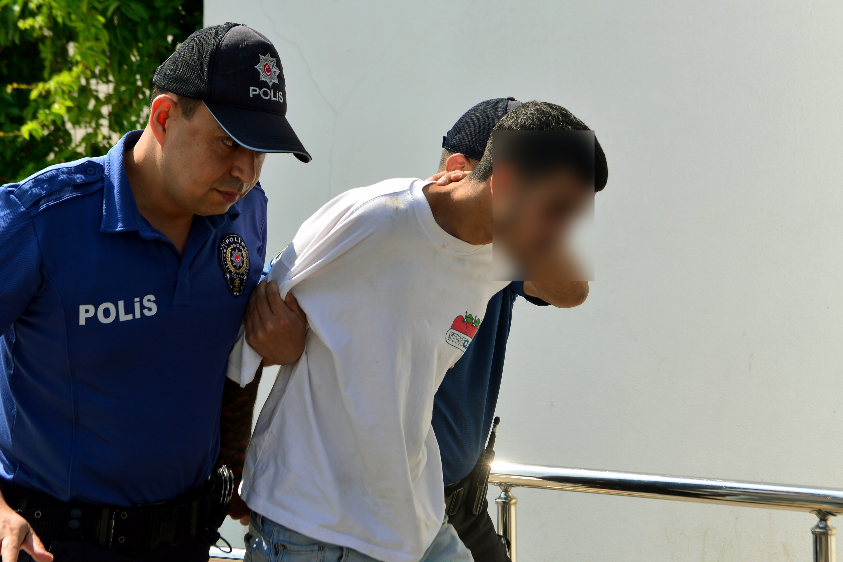 Adana'da Miras Tartışmasında Dayısını Yaralayan Şahıs Tutuklandı (1)