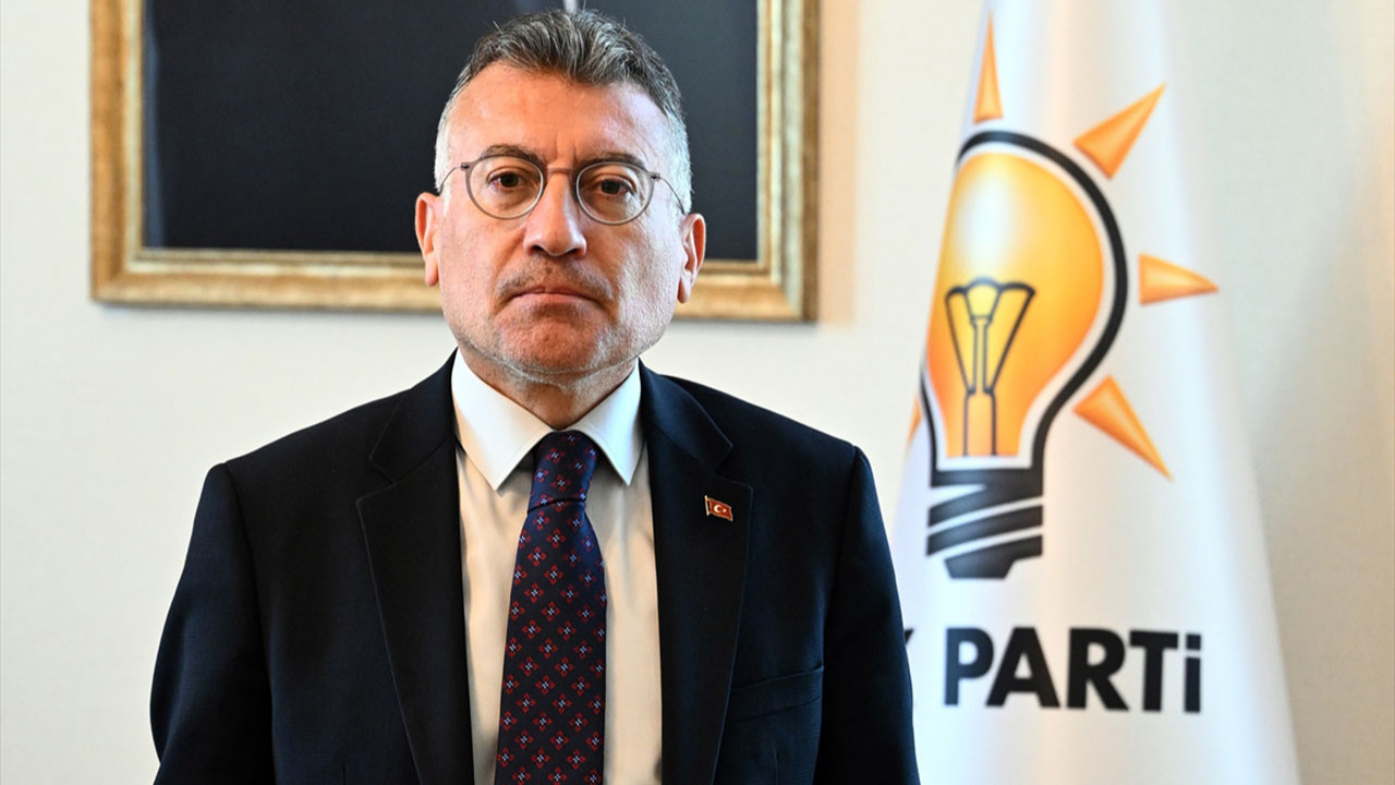 Ak Parti Grup Baskani Guler