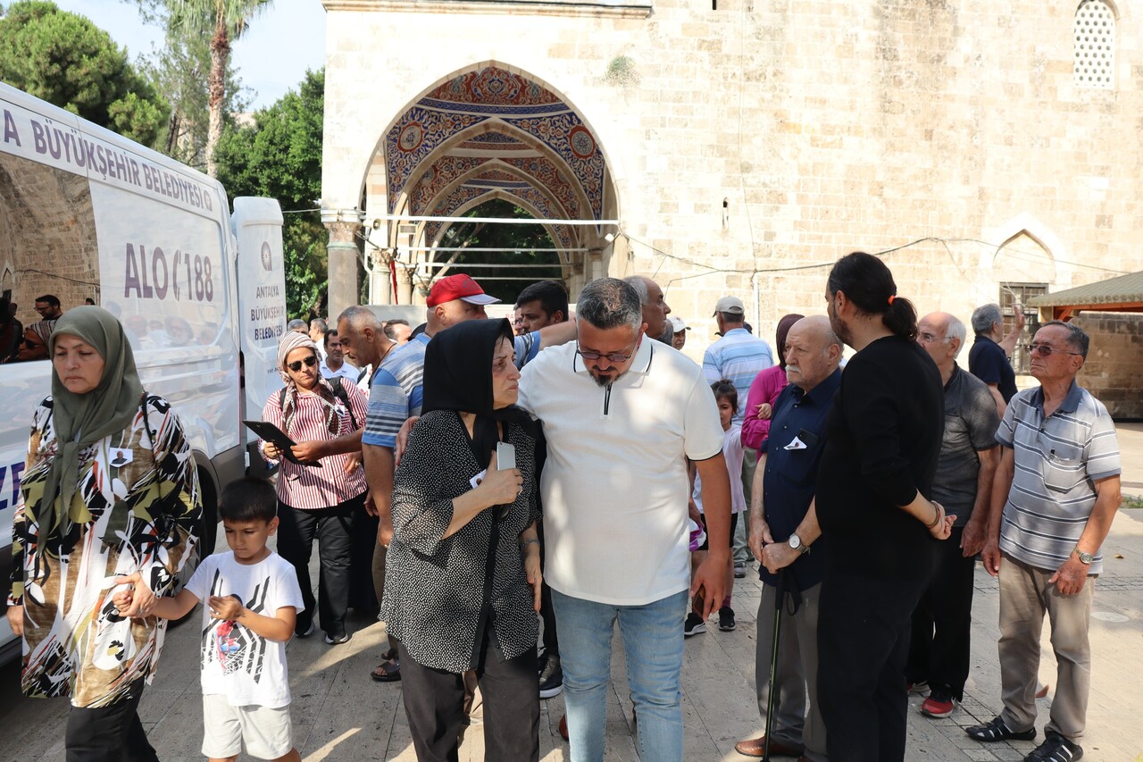 Antalya Basini Nuri Erkali Son Yolculuguna Ugurladi (3)