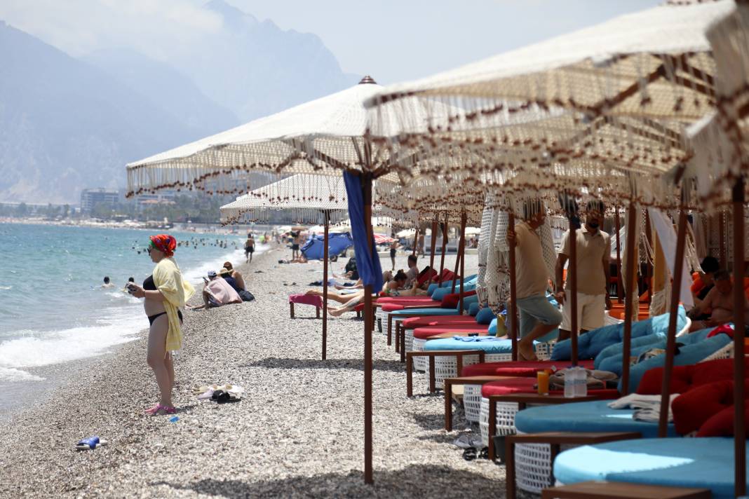 Antalya Da En Ucuz Plaj Hangisi