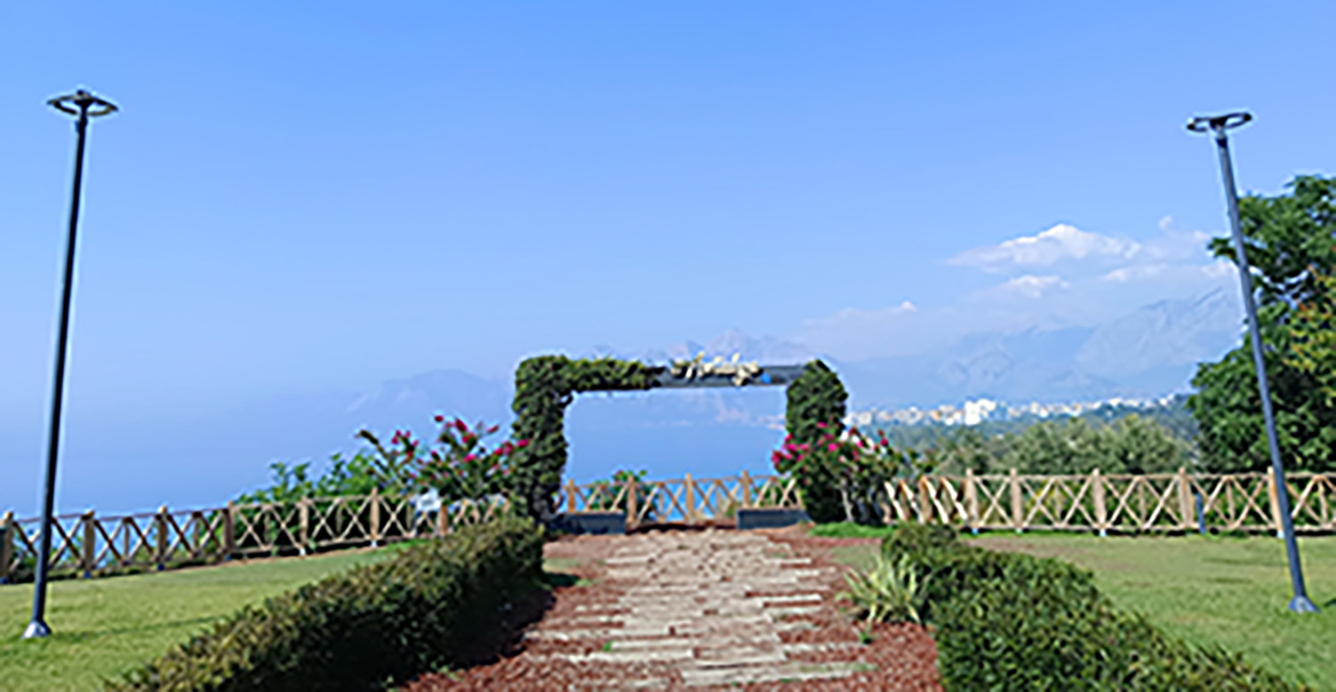 Antalya Turistler Nerede