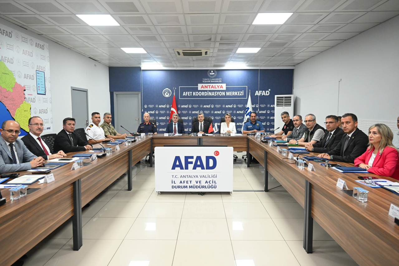 Antalyada Il Afet Ve Acil Durum Koordinasyon Kurulu Toplandi (3)