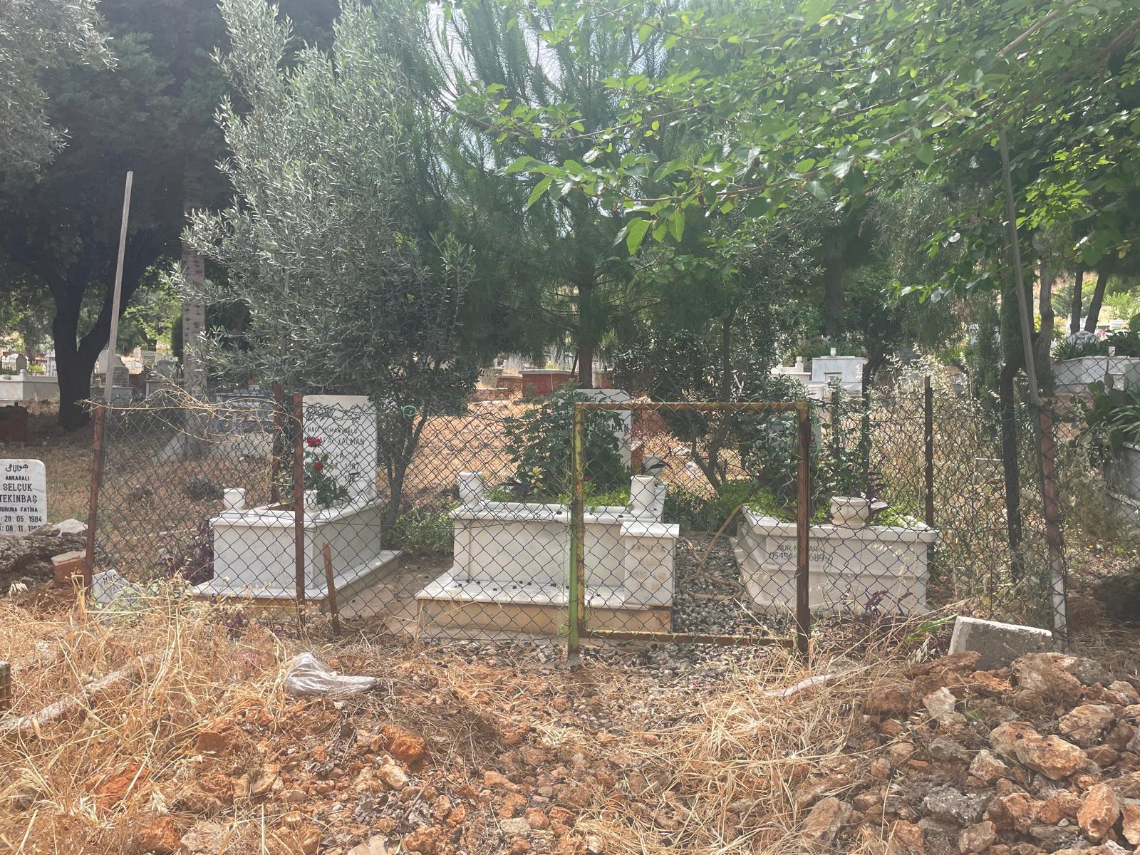 Antalya’da Mezarlık Isyanı! Şikayetlere Rağmen Kader Değişmedi (8)