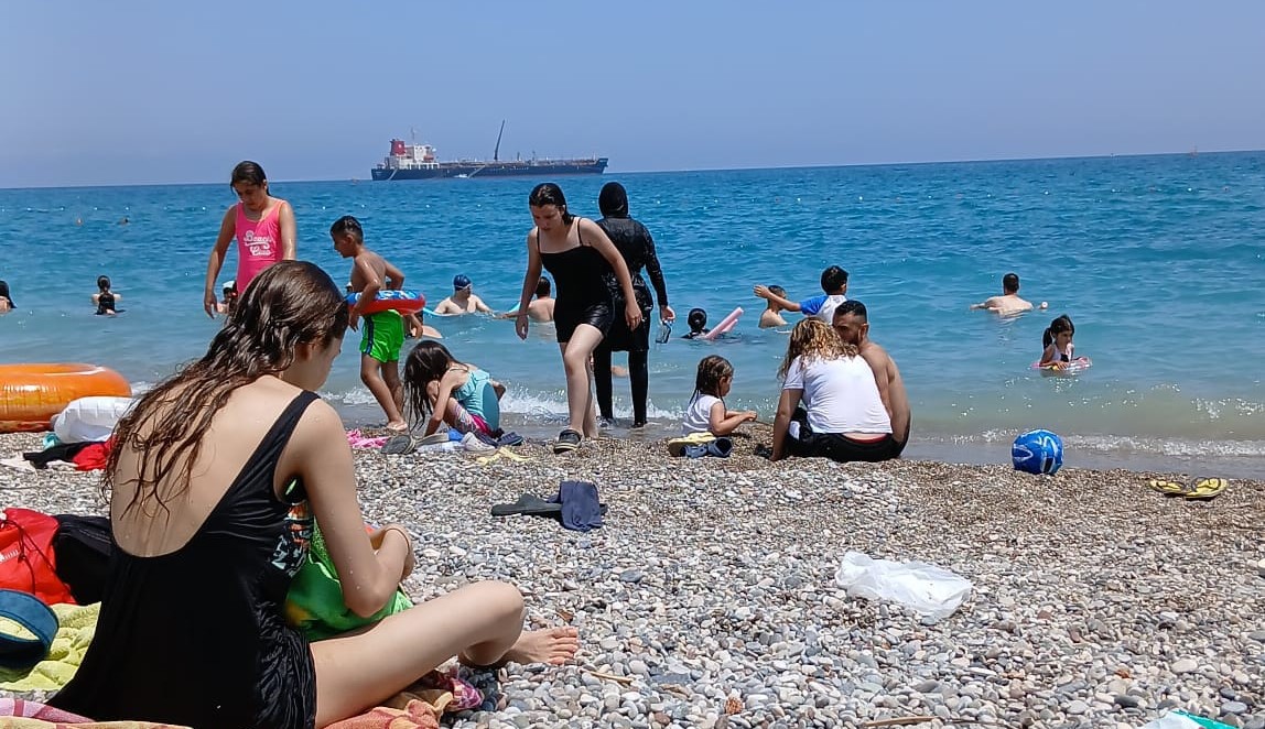 Antalyada Yazin Kacta Cikilmali