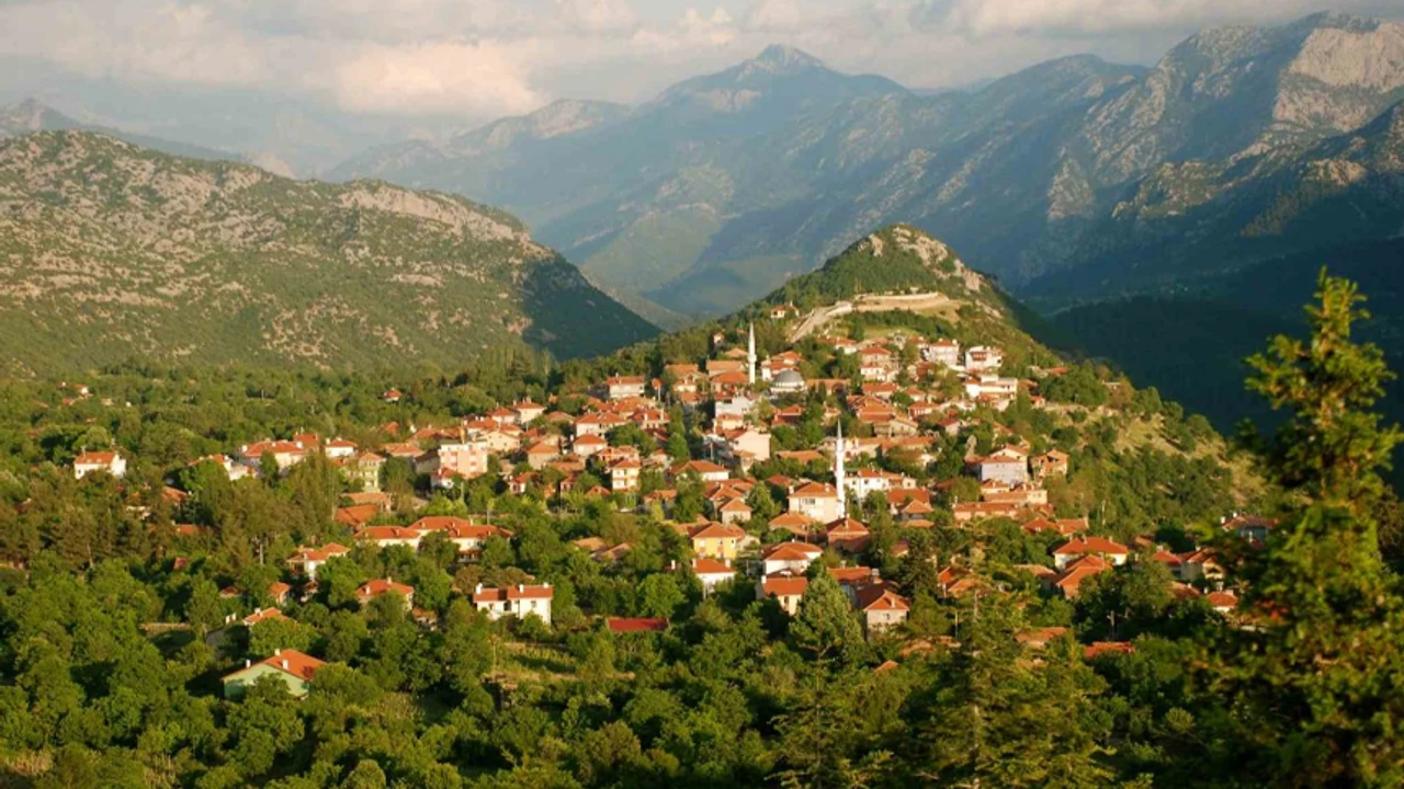 Antalyanın Geri Kalmış Ilçeleri Belli Oldu (1)-1
