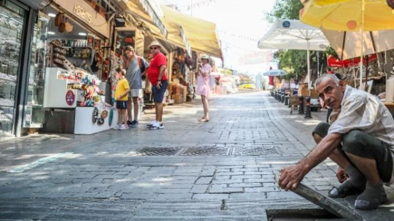 Antalya’nın Nüfusu Az Turisti Fazla Bölgesinde Krizi! (1)