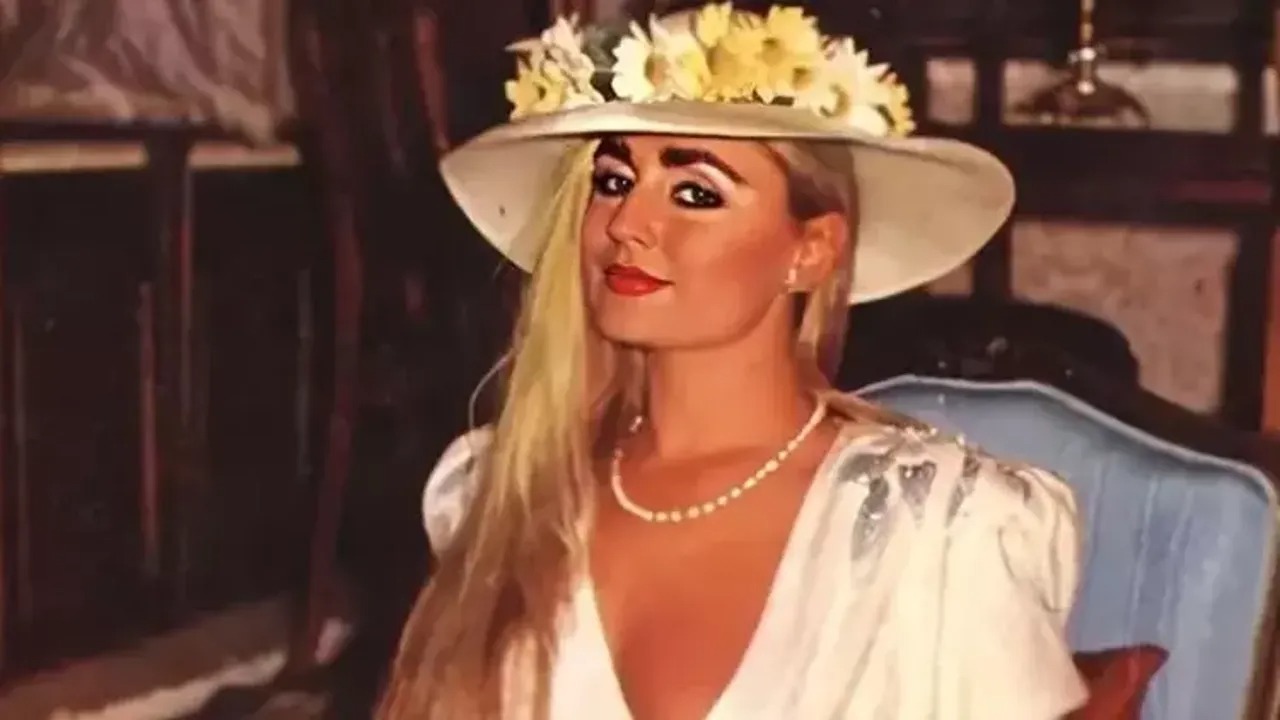 Banu Alkan Evli Mi 3