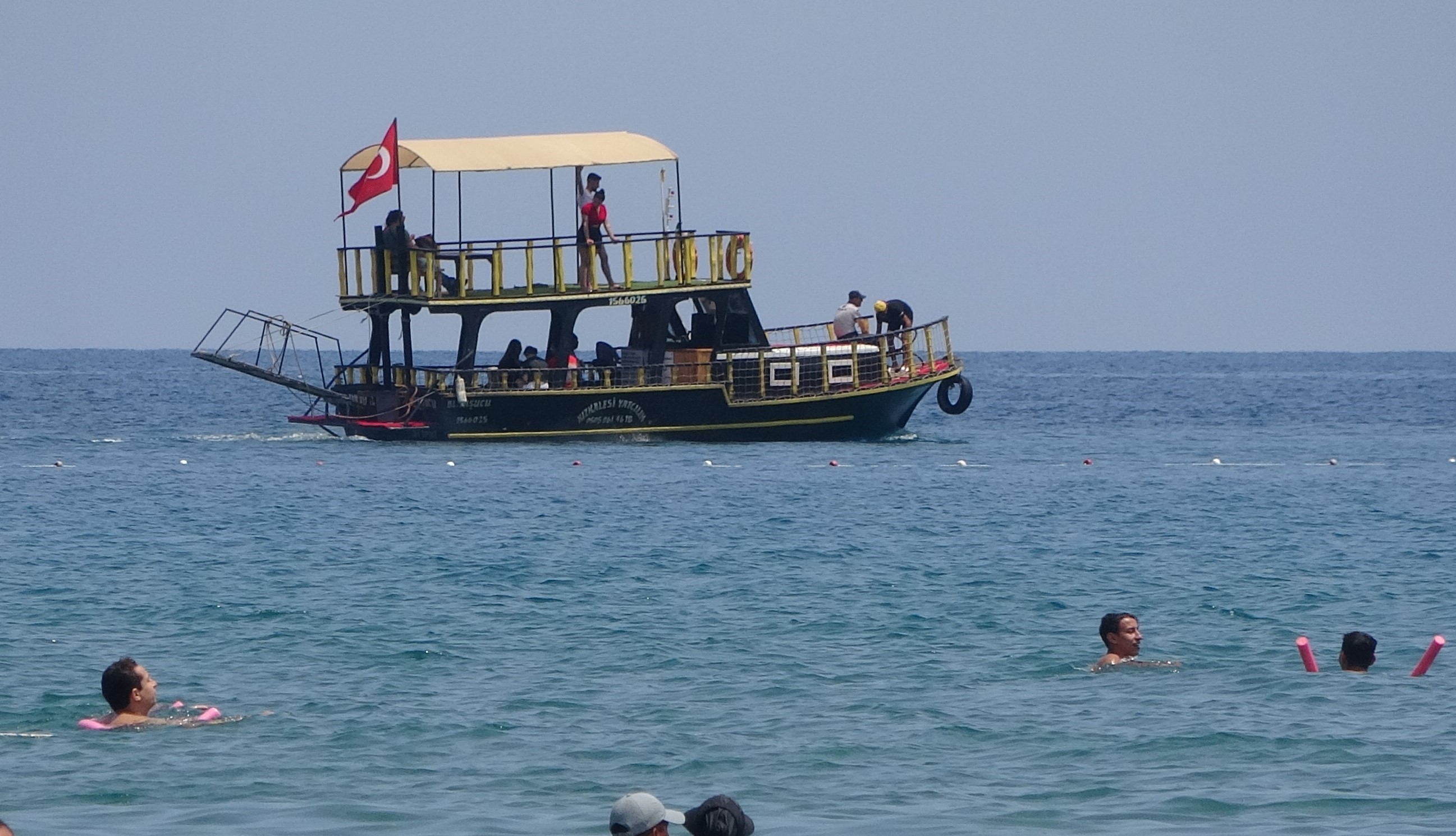 Bayram Tatiliyle Kızkalesi'nde Deniz Keyfi (4)