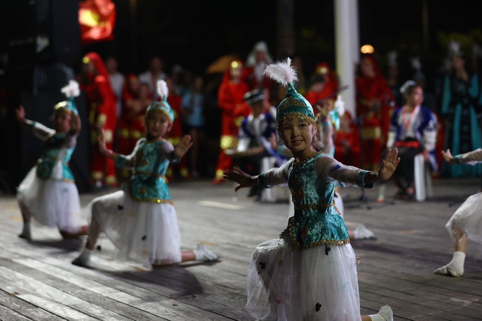 Büyükşehir Belediyesi Halk Dans Festivali Düzenledi (12) (Large)