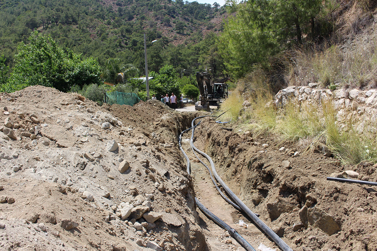 Çamyuva Mahallesi'nde Içme Suyu Çalışması (4)