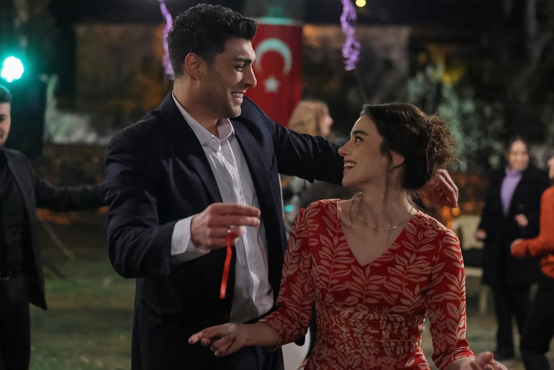Damlasu Ikizoğlu Kaç Yaşında 3