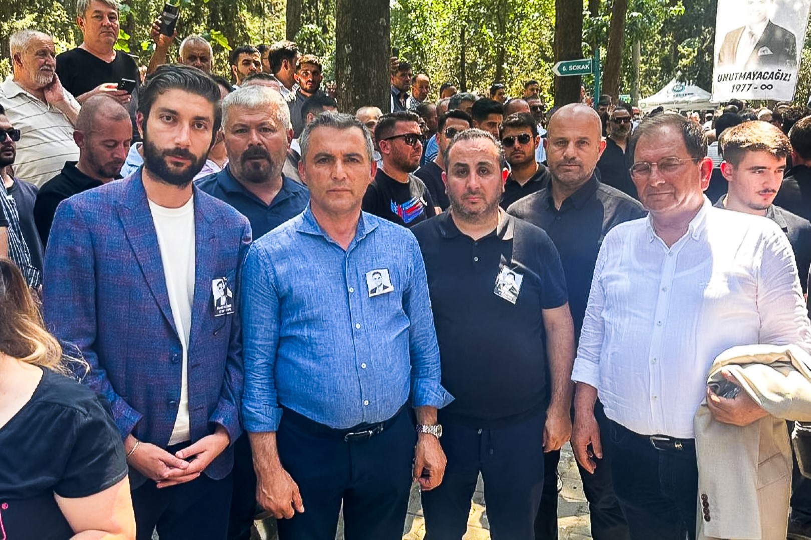 Ferdi Zeyrek Manisa Buyuksehir Baskan Kara (2)