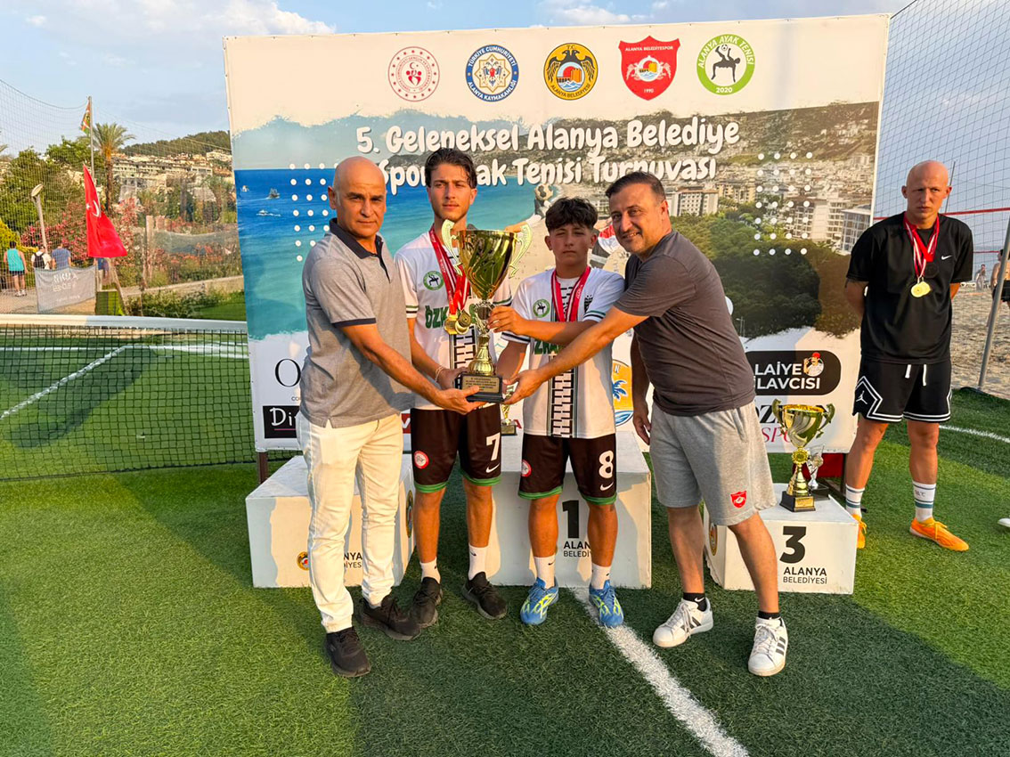 Geleneksel Alanya Beledi̇yespor Ayak Teni̇si̇(3)