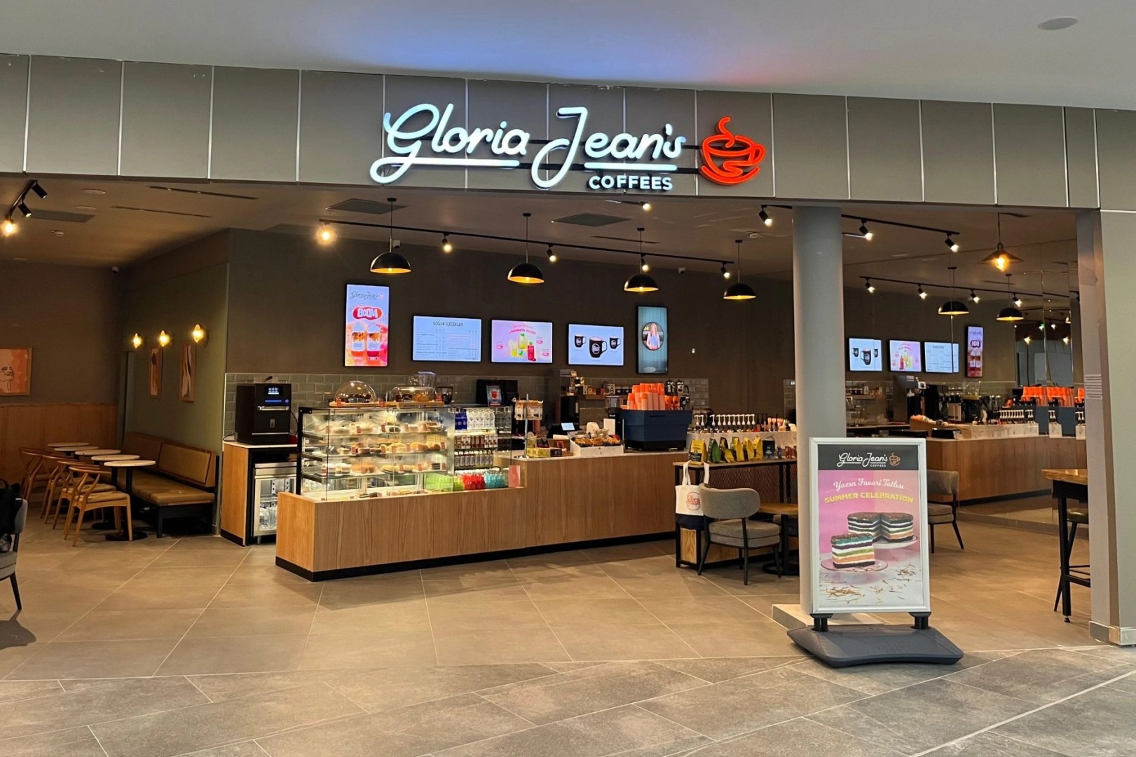 Gloria Jeans Barista Maaşları 5