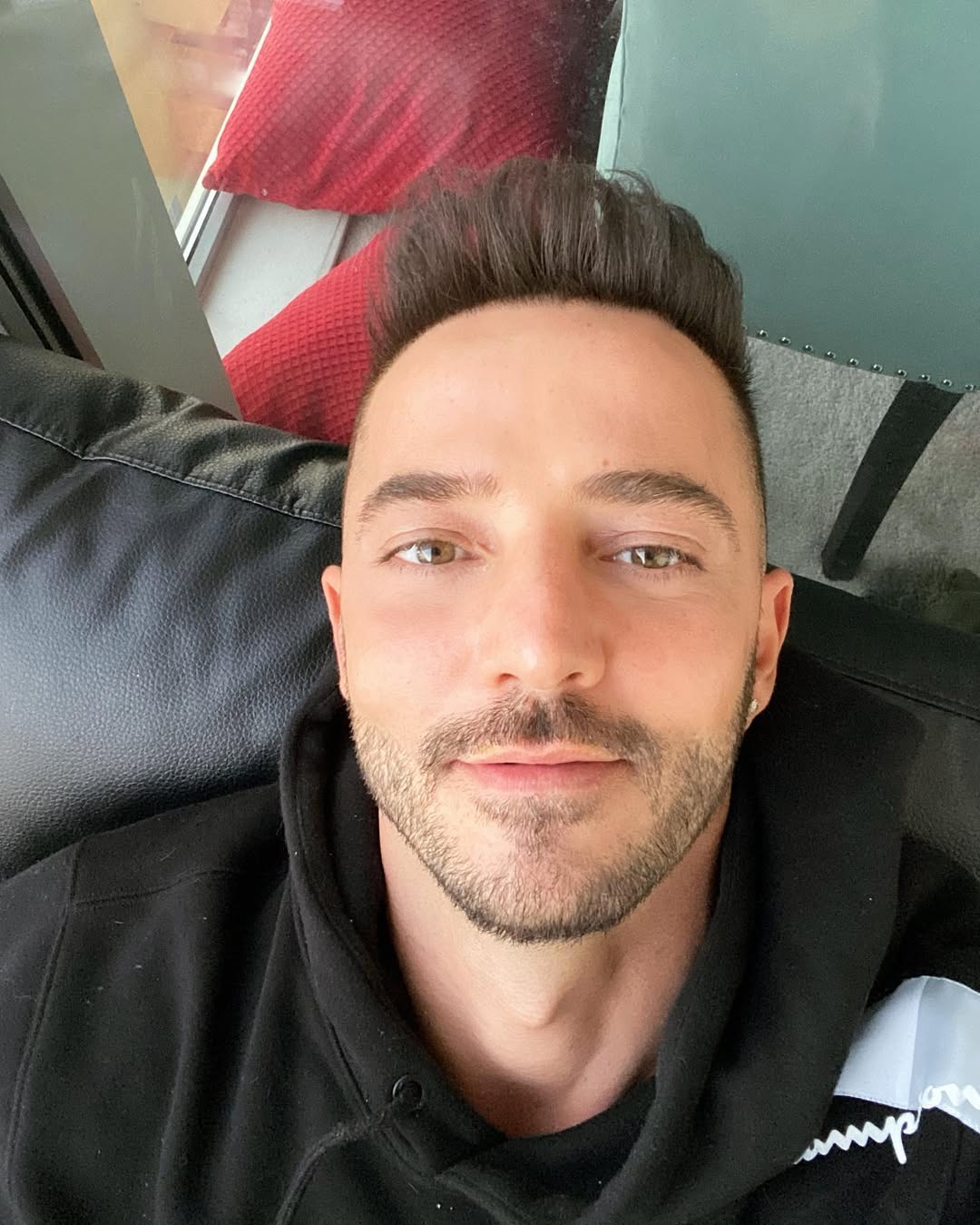 Gökhan Özen Nerede Yaşıyor 7
