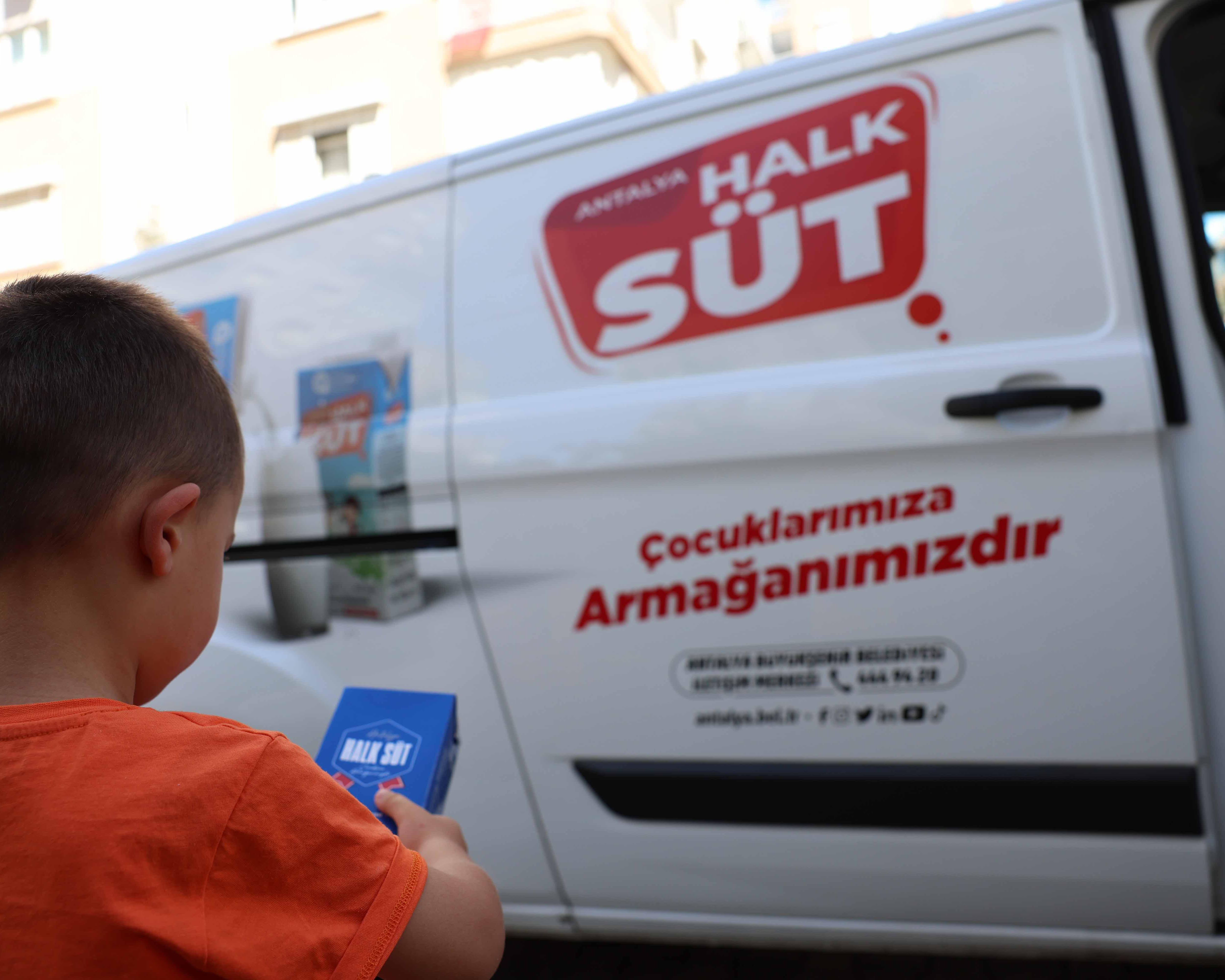 Halk Süt Projesi’yle On Binlerce Miniğe Temel Destek (4)