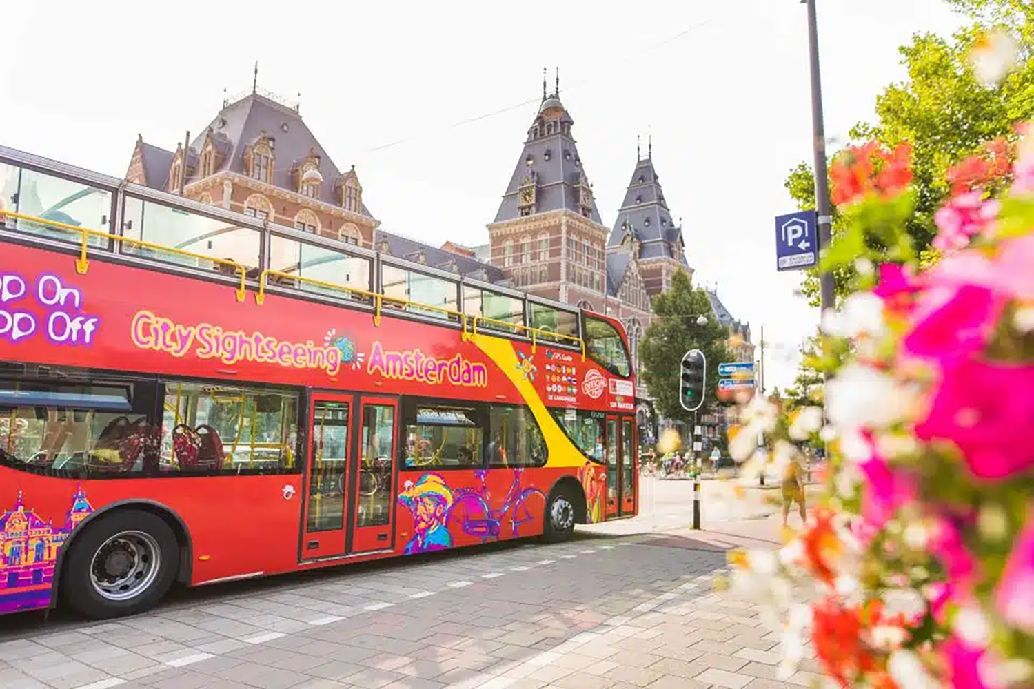 Hop On Hop Off Bus Boat Tour Amsterdam 1