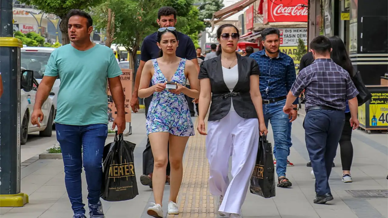 Iranlı Turist-1