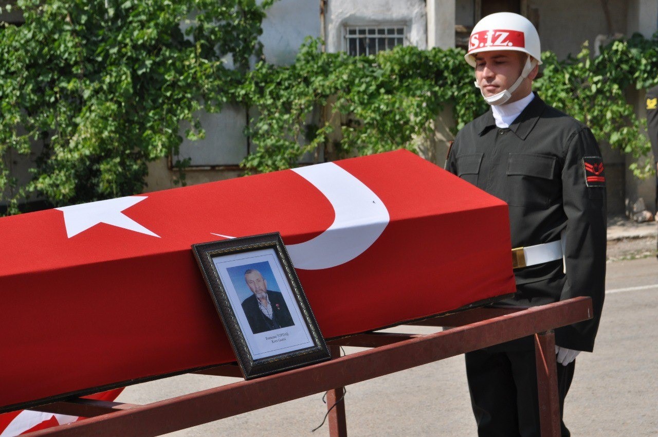 Ispartalı Kore Gazisi Ramazan Topdaş Son Yolculuğuna Uğurlandı (1)