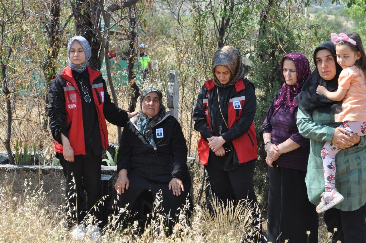 Ispartalı Kore Gazisi Ramazan Topdaş Son Yolculuğuna Uğurlandı (2)