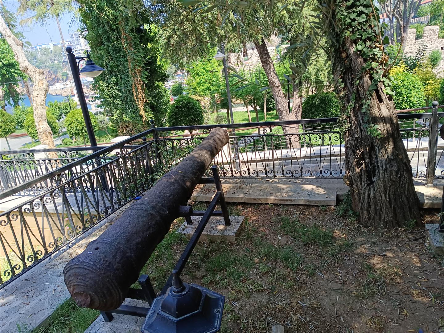 Kale Savumasında Kullanılan Silahlar (5)