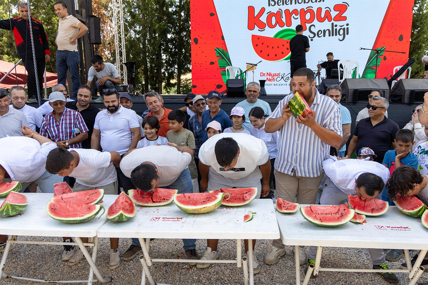 Karpuz Tarlada Kaldı Belediye Şenlik Yaptı (5)