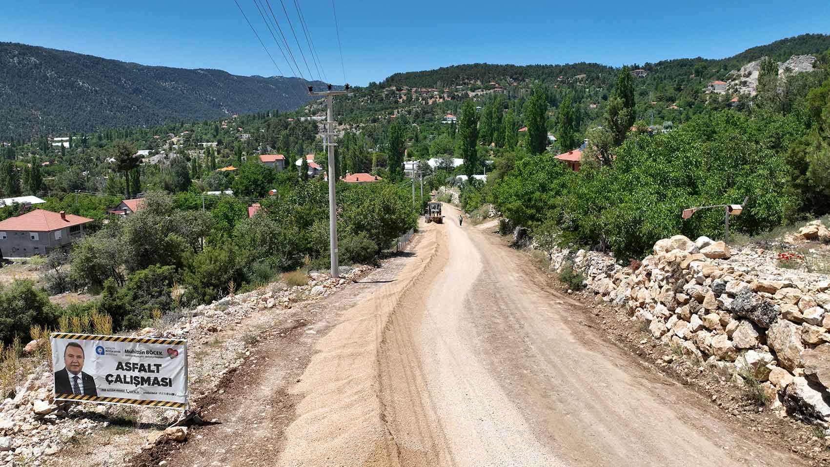 Kaş Beldibi Ve Sütleğen Grup Yolu Asfaltlanıyor (22)