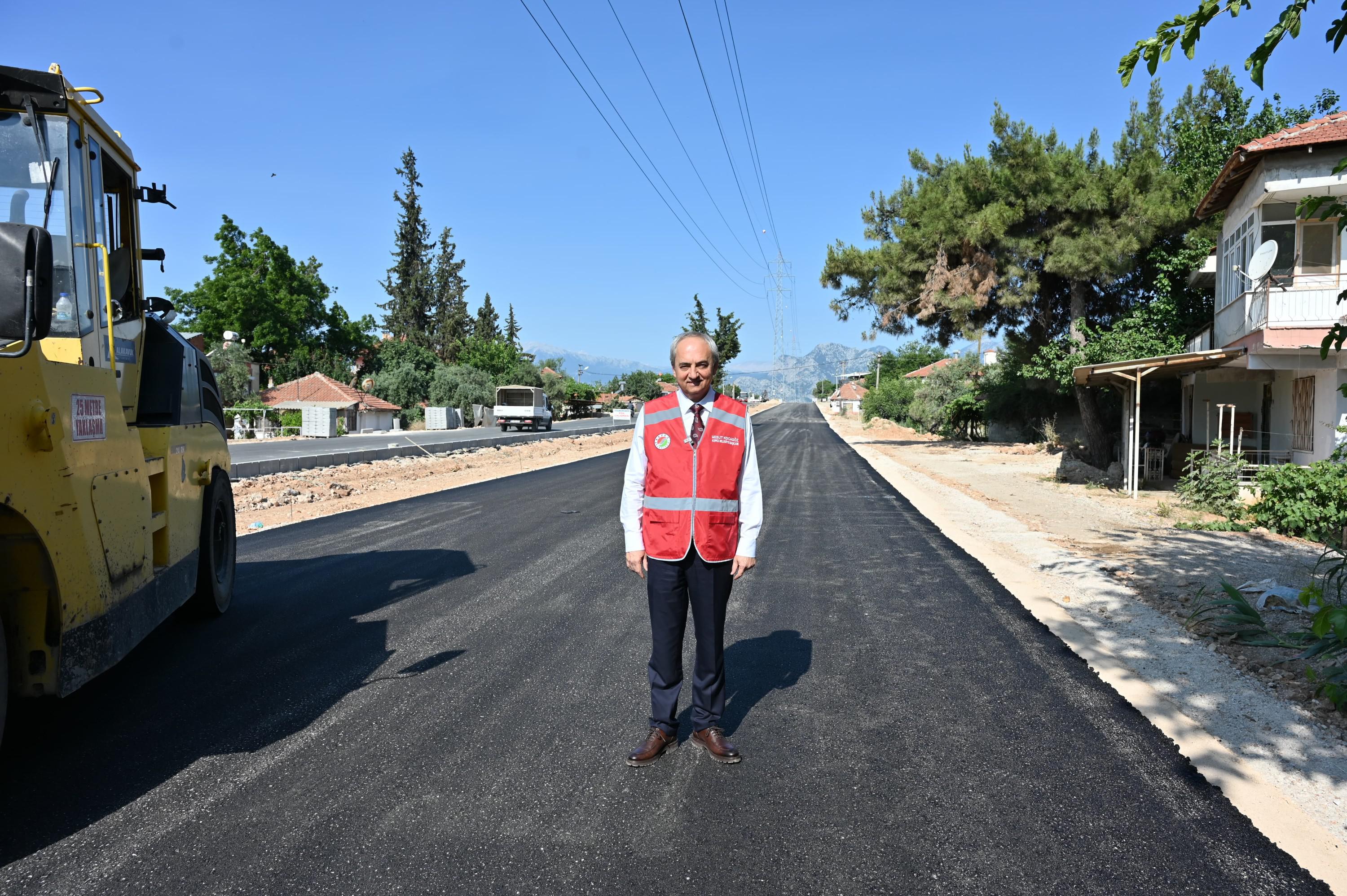 Kepez Belediyesinden Fatih Mahallesine Bayram Hediyesi 5