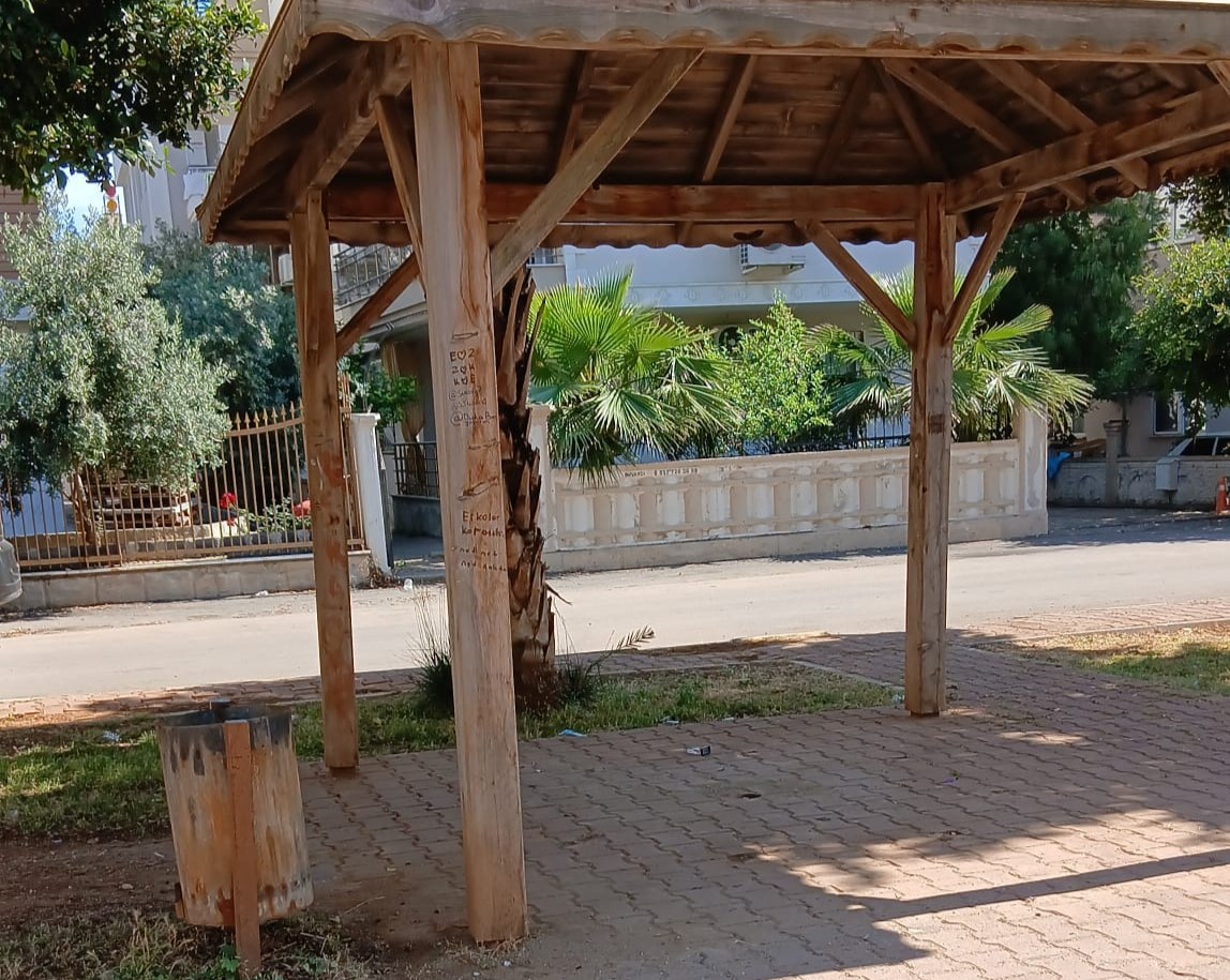 Kepez’de Tartışmalı Karar! Parklara ‘Çekirdek’ Yasağı (4)