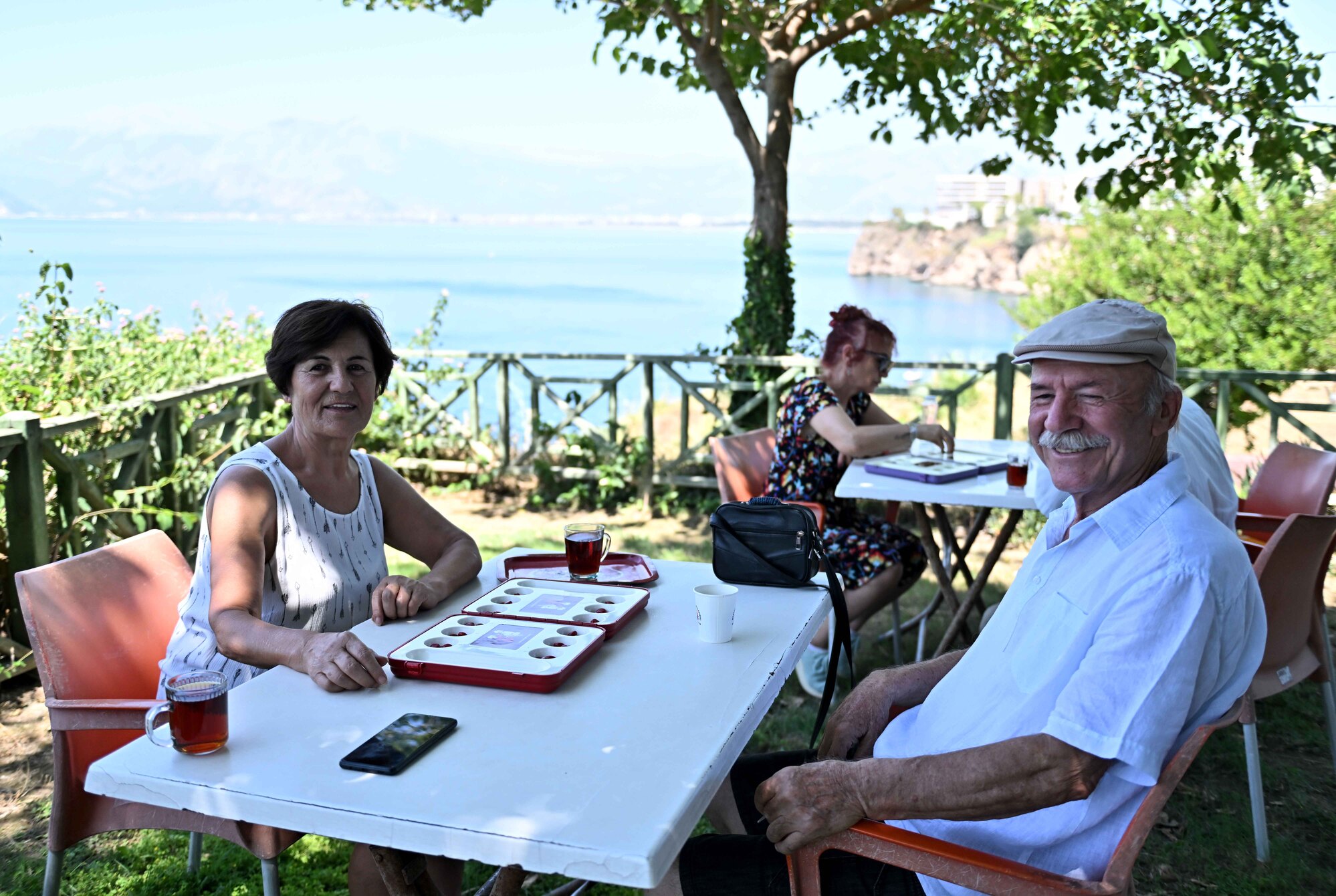 Kıdemli Kent Sakinleri Mangalada Kapıştı (2)