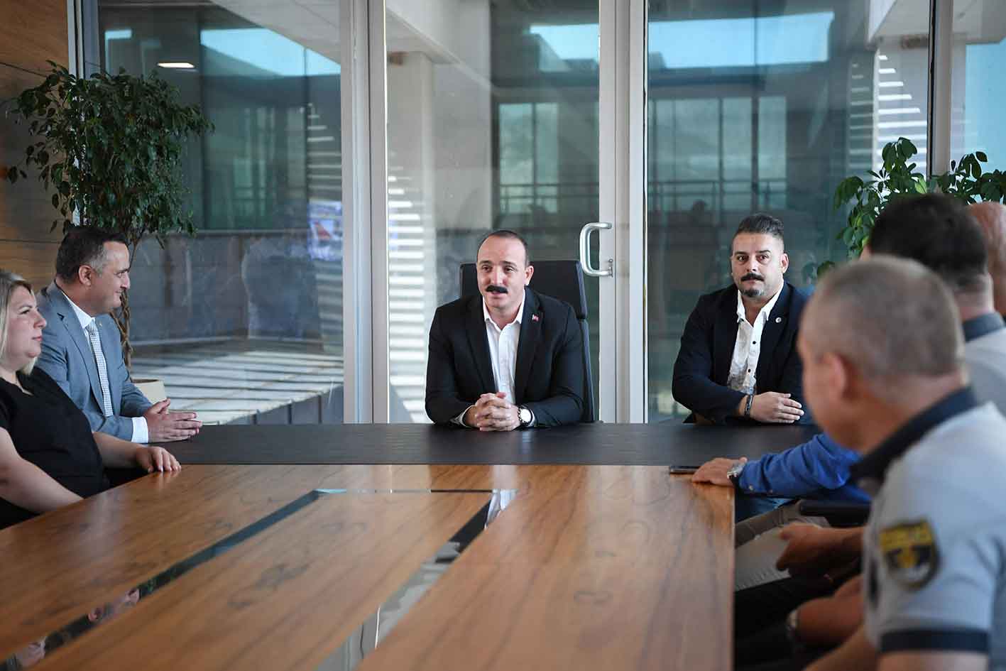 Konyaaltı Belediye Başkan Cem Kotan Güvenlik Personelini Dinledi (1)