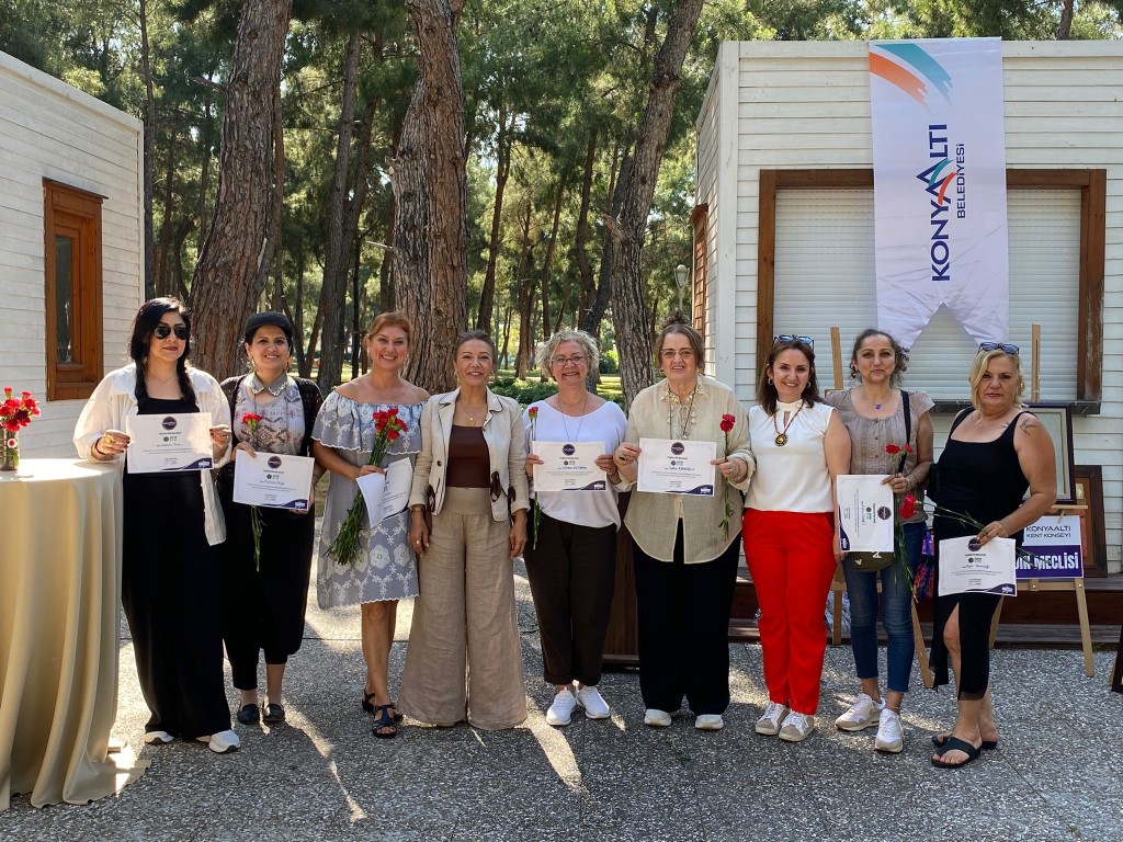 Konyaalti Beledi̇yesi̇’nden Çevre Dostu Etki̇nli̇k (4)