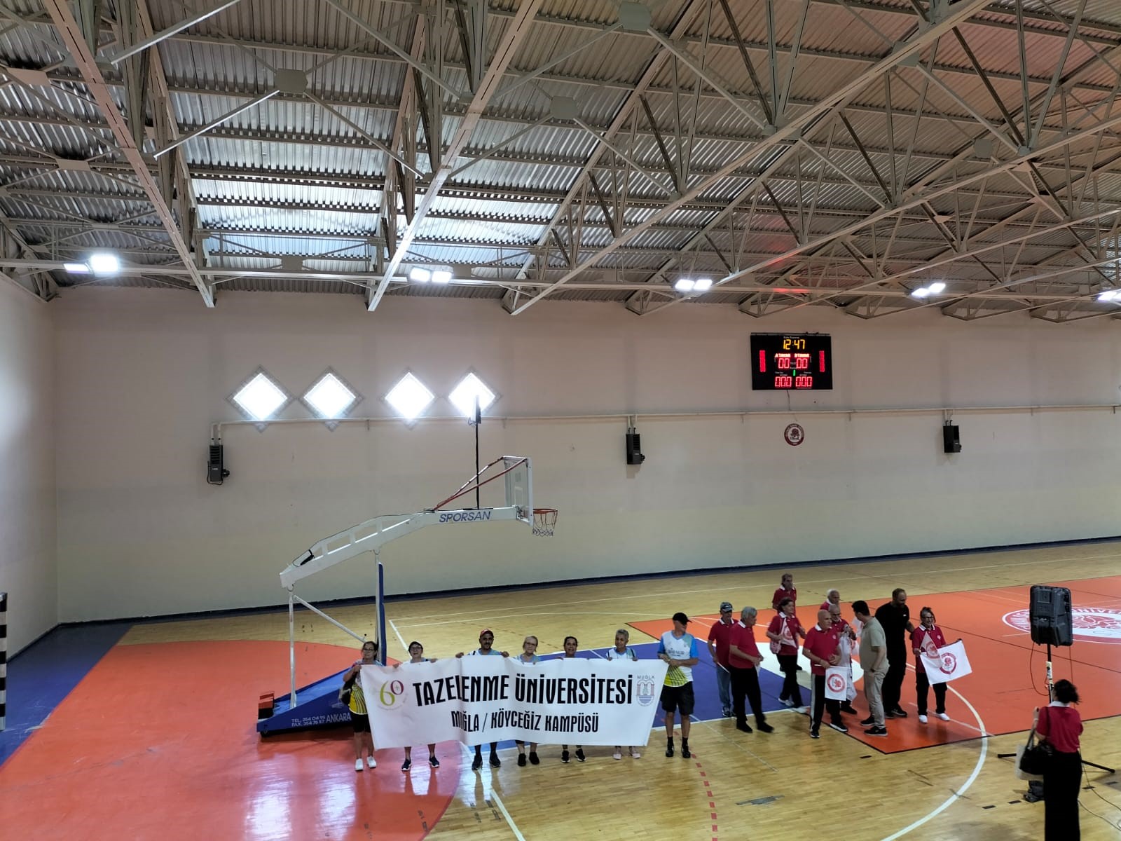 Koycegiz Tazelenme Universitesinin Olimpiyat Heyecani (1)
