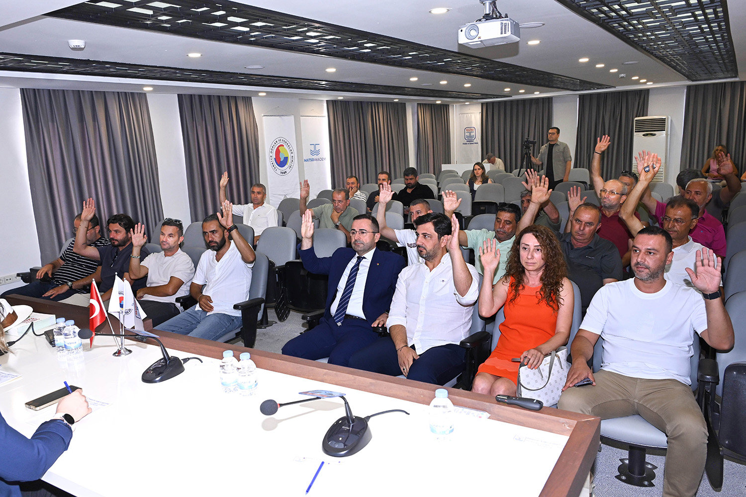 Krizlere Karşı Daha Dirençli Bir Ekonomi Için Çalışmalıyız (3)