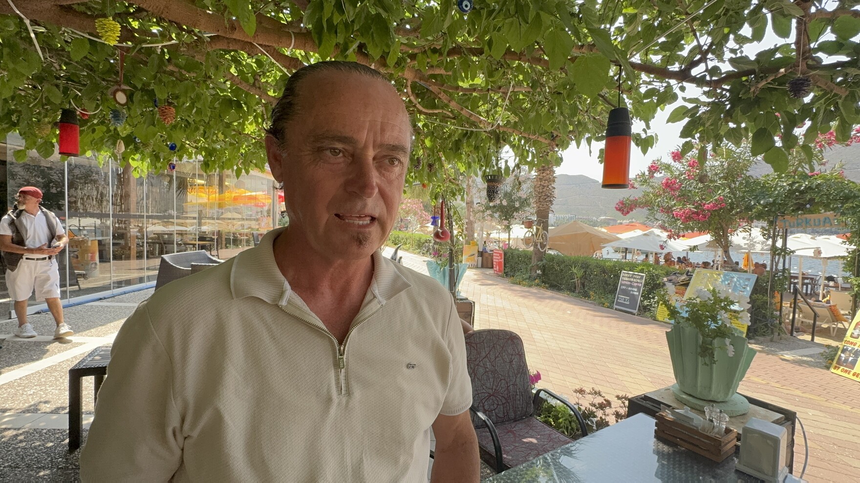 Marmaris’te Bayram Sıcaklığı Tatilciler Sahillere Akın Etti (3)