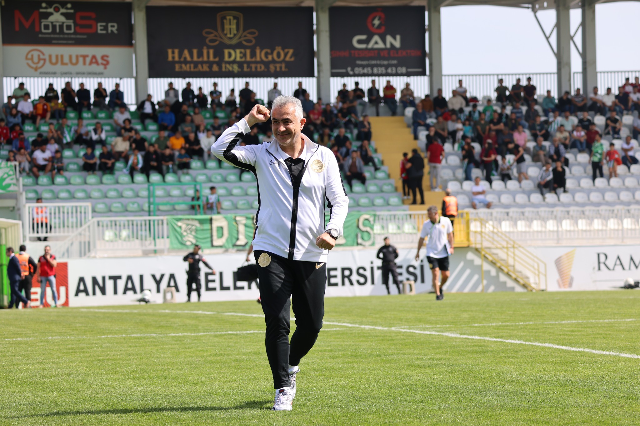 Mehmet Altıparmak (1)