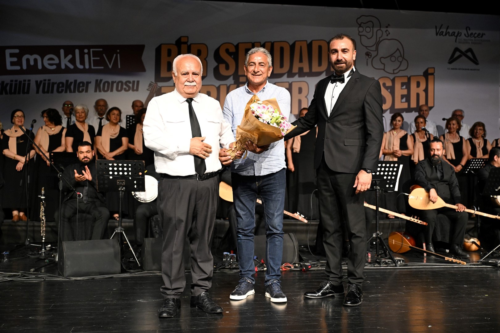 Mersinde Emekli Korosunda (2)