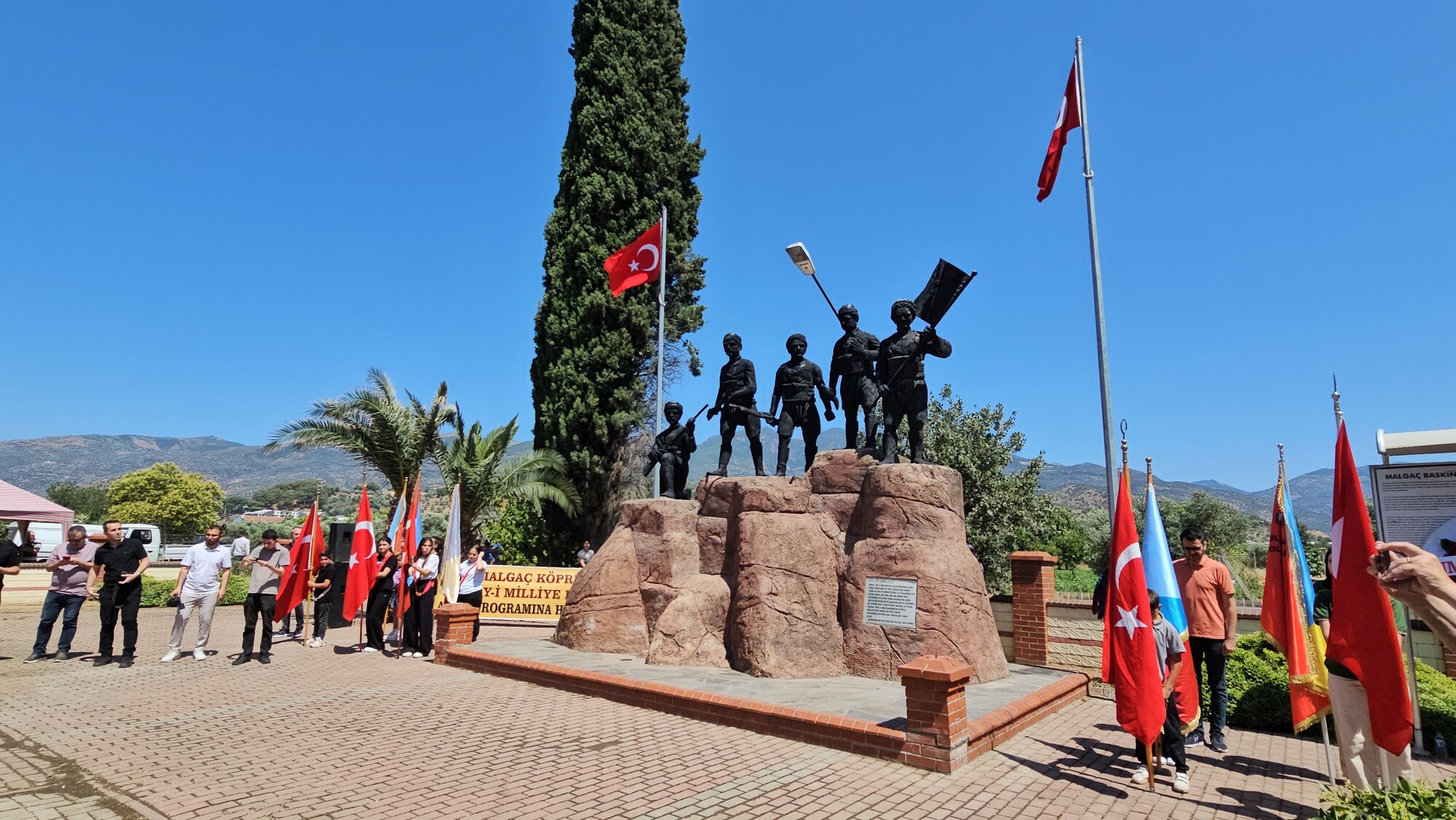 Milli Direnisin Ilk Kivilcimi 106 Yasinda Anildi (2)