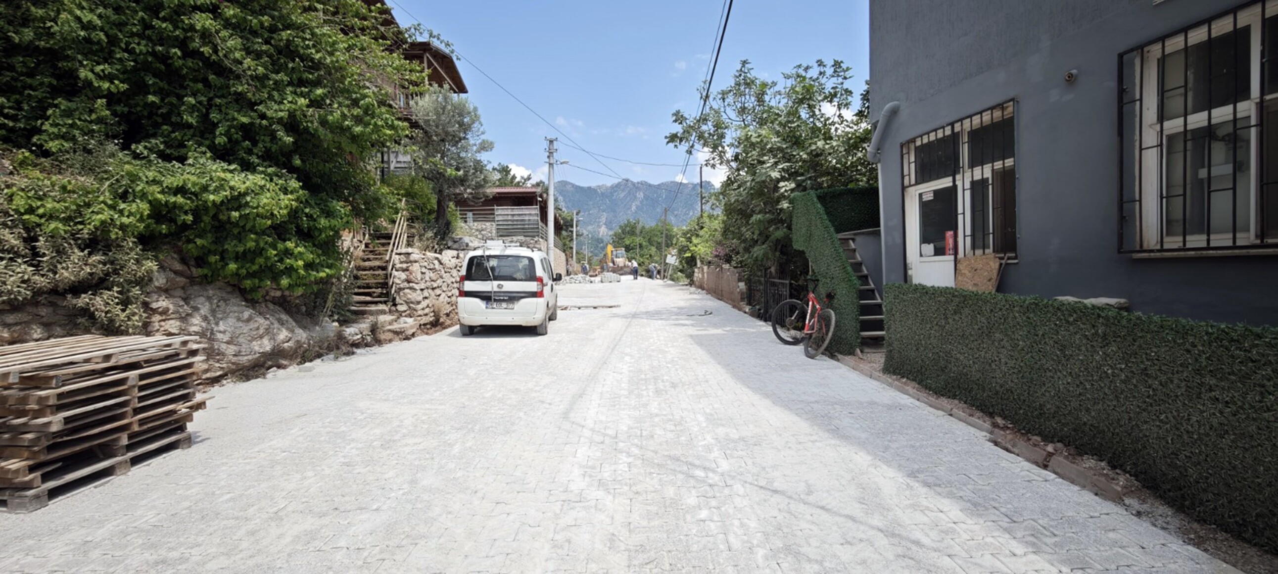 Muğla Büyükşehir’den Marmaris Orhaniye’de 13 Milyon 800 Bin Liralık Yol Yatırımı (2)