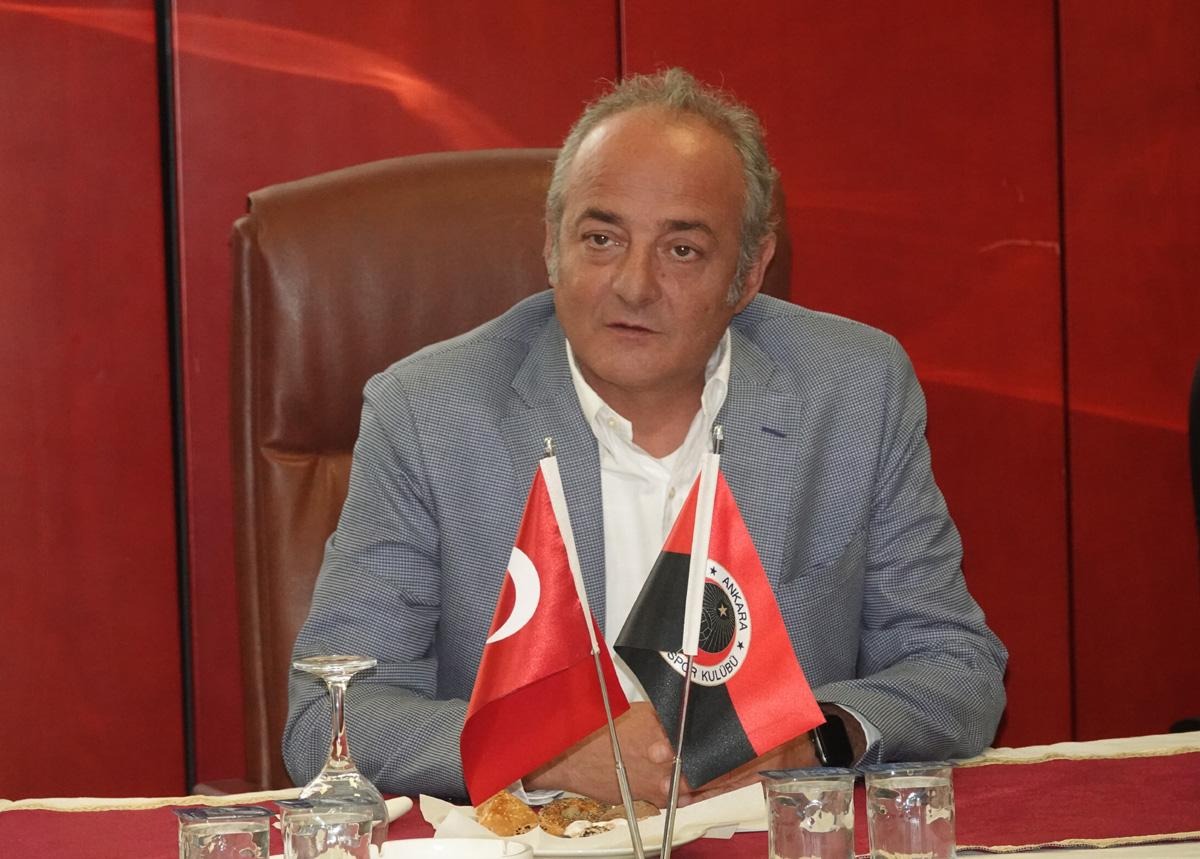 Murat Cavcav’ın Kaç Çocuğu Var 3