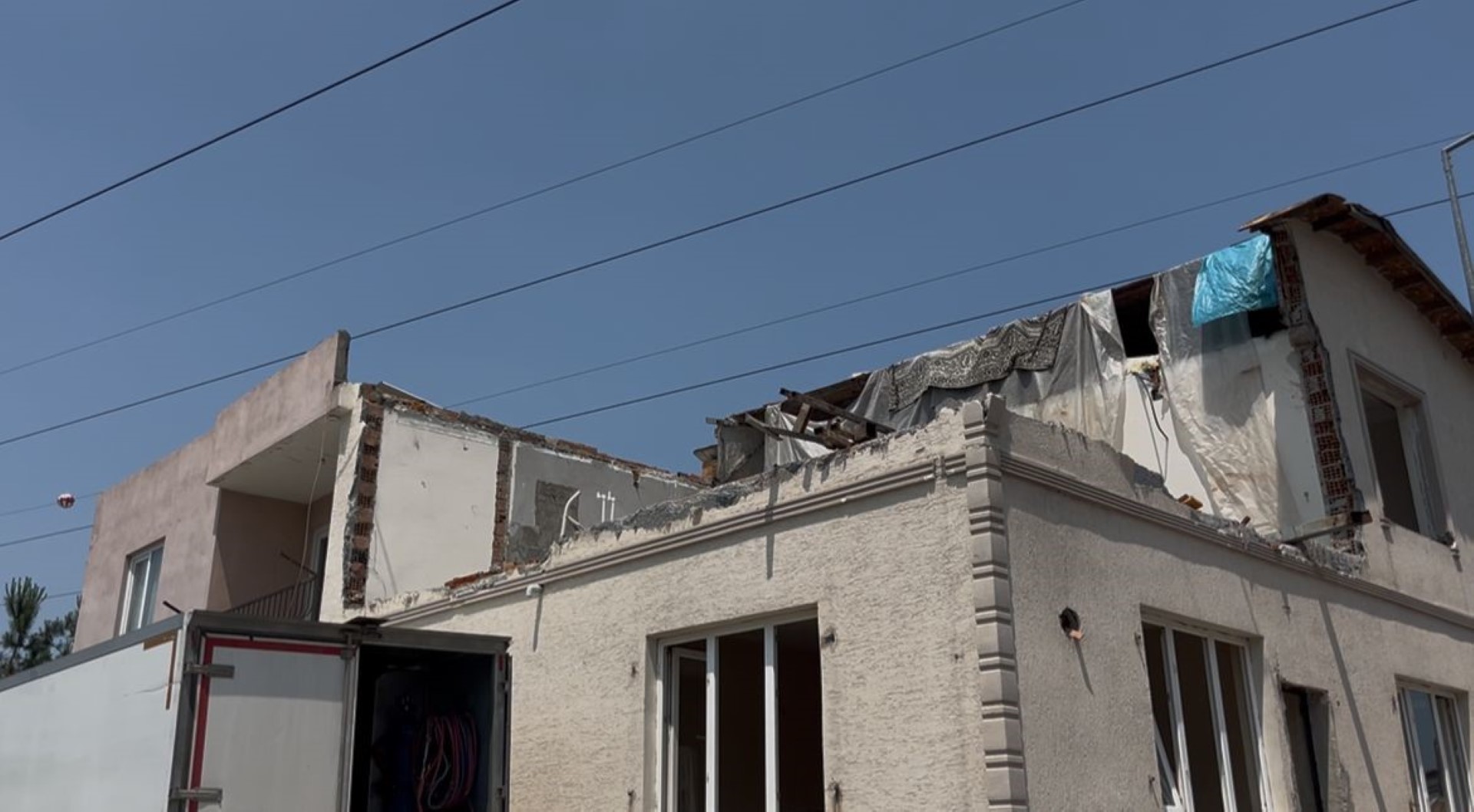 Onların Evi Yıkıldı (5)