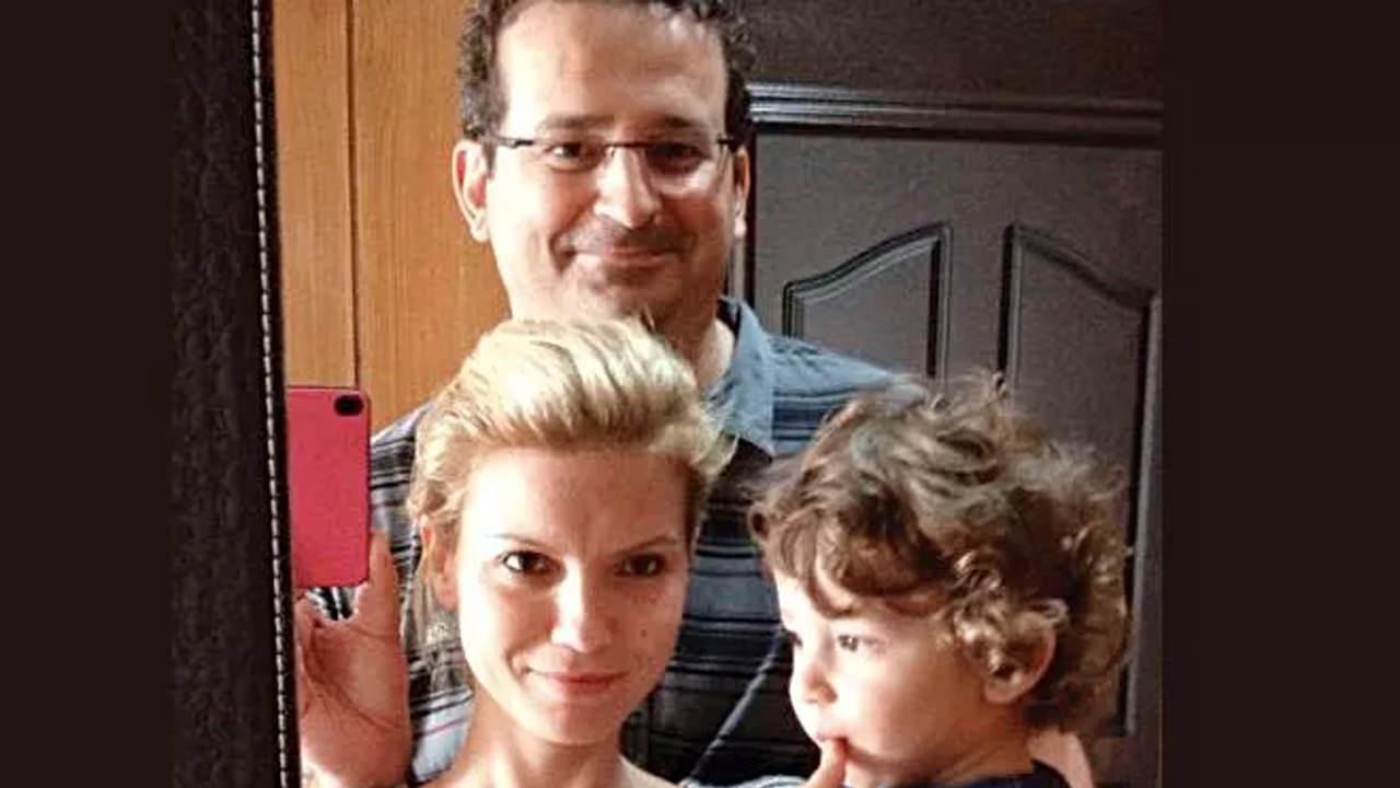 Pelin Çift Çocuğu Var Mı 3
