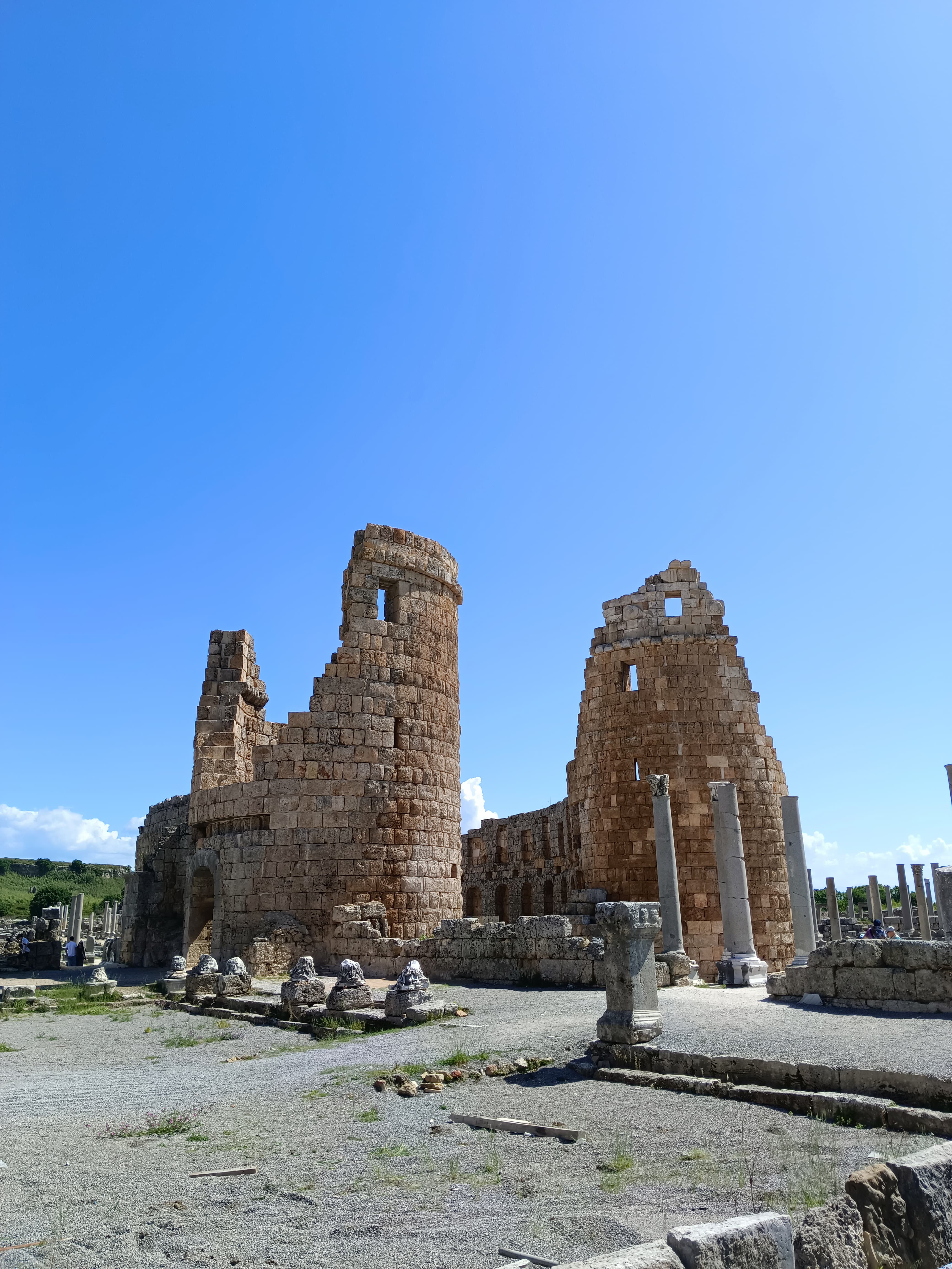 Perge-2