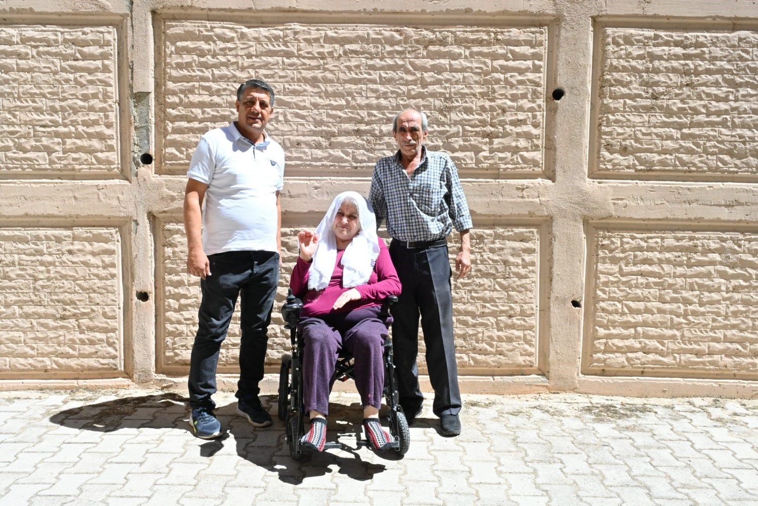 Sandalye Ile Hayata Yeni Bir Adım Attı (2)