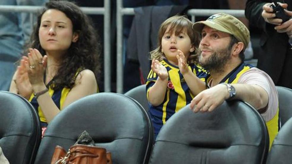Sanem Ayrık Kimdir 5-1