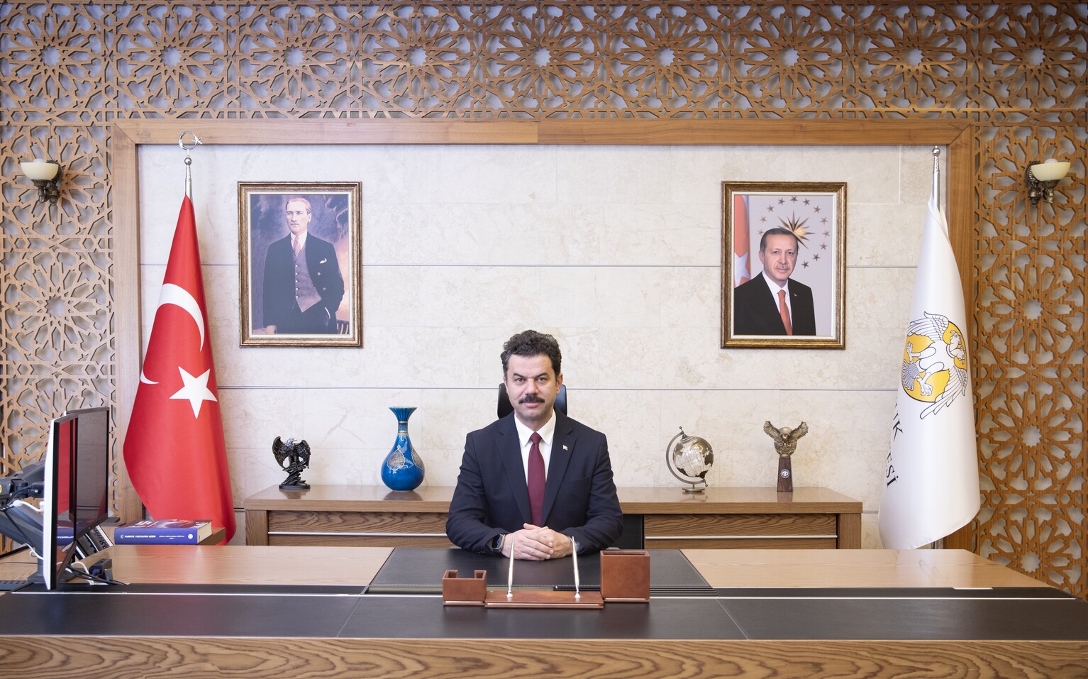 Selcuk Universitesi The Siralamasina Girdi (1)