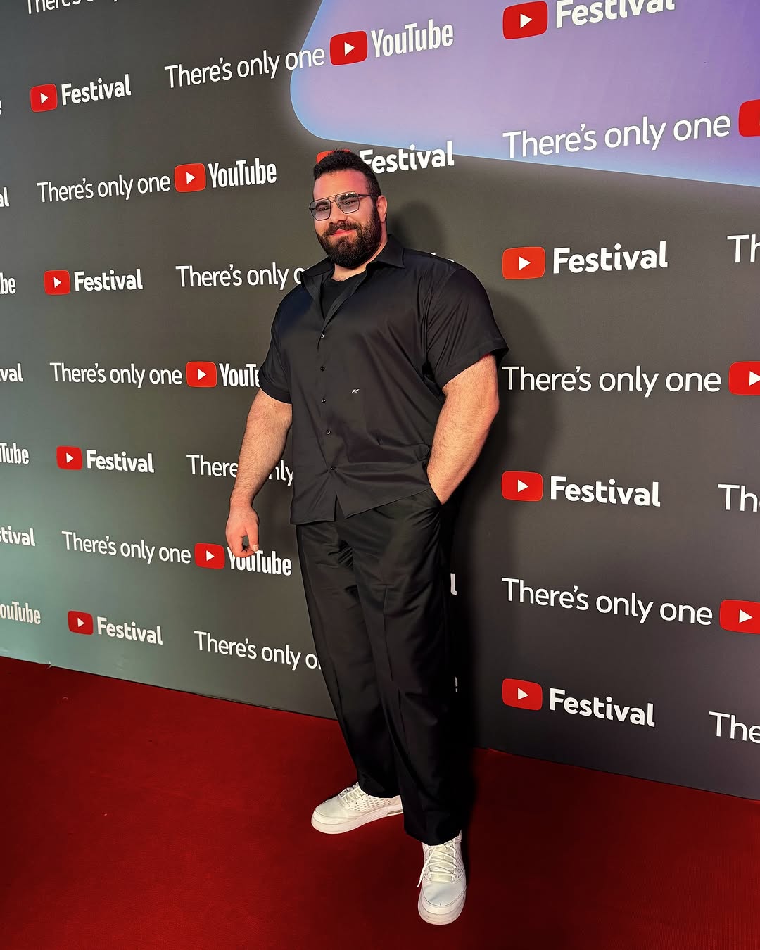 Tuna Tavus Kaç Kilo 6