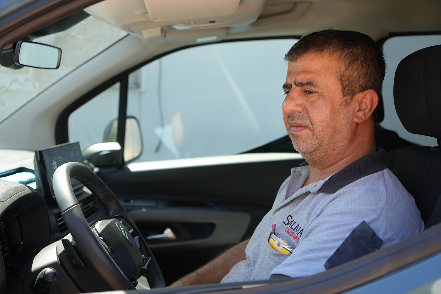 Yeni Aldığı Araca Traktör Çarpıp Kaçtı (5)
