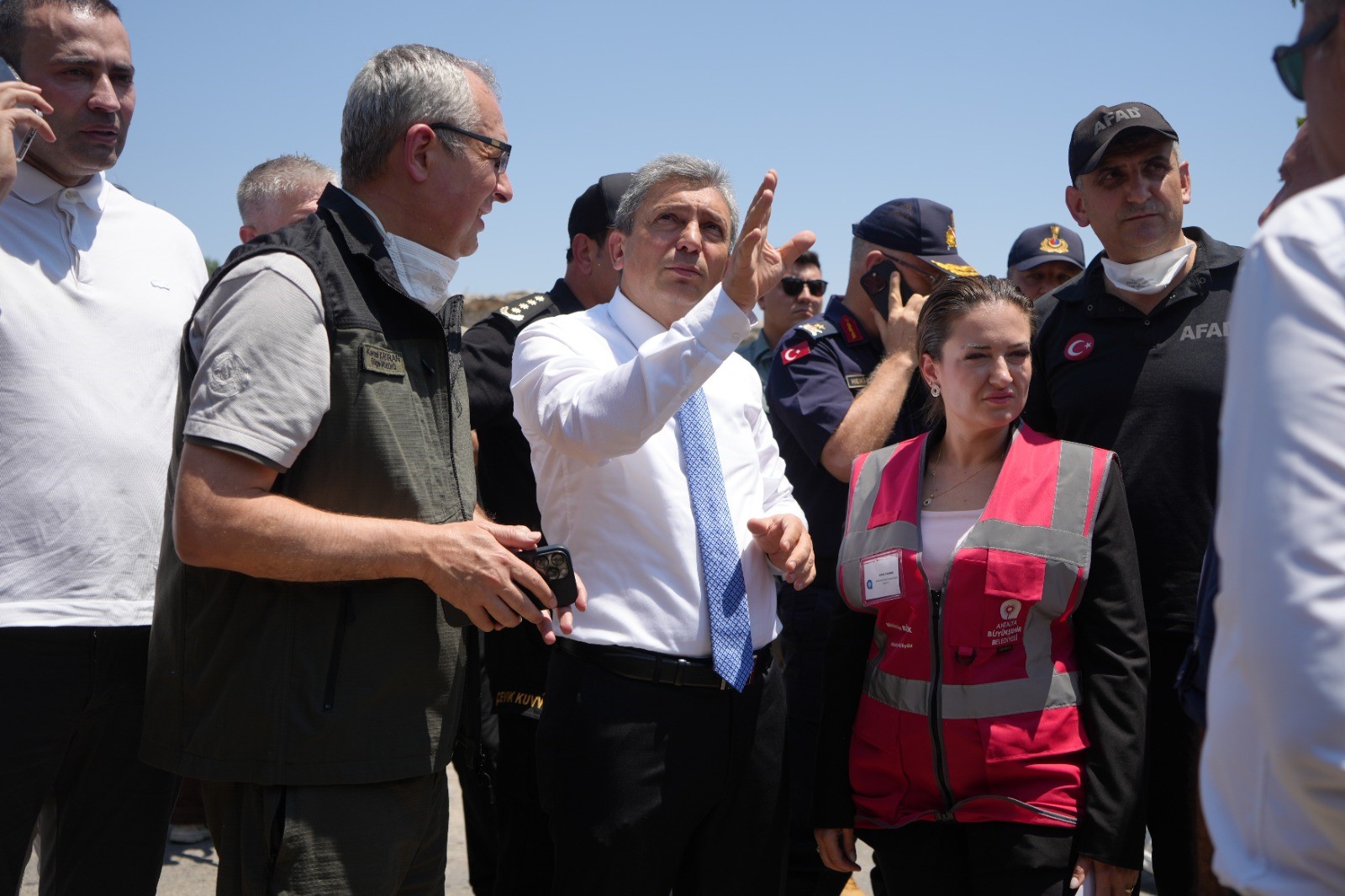 3 Yangın Yaşandığı Antalya’da Tedirginlik Büyüyor! Antalya Valisi’nden Açıklama Geldi (2)