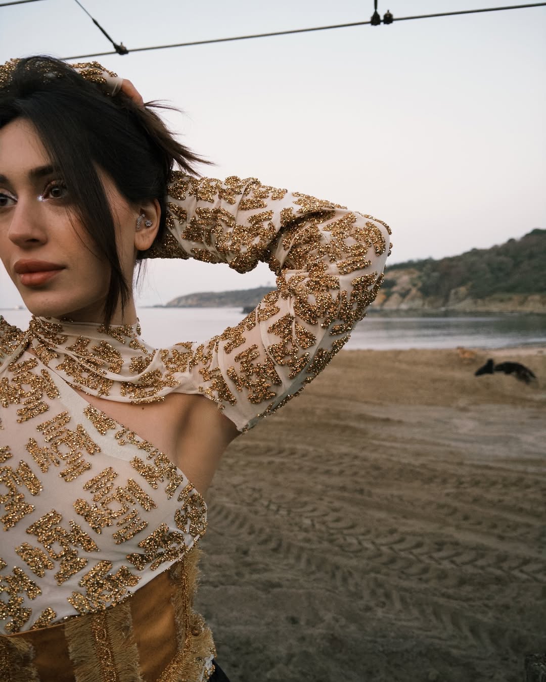 Afra Kaç Yaşında 5